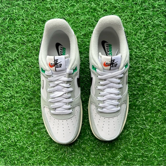 Nike Air Force 1 ‘07 Lv8 Light Silver / Black - Picture 13 of 14